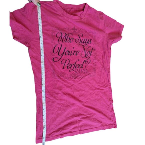 Rare Selena Gomez Tour Tee Who Says You're Not Perfect 2011 Pink Shirt - Picture 3 of 6